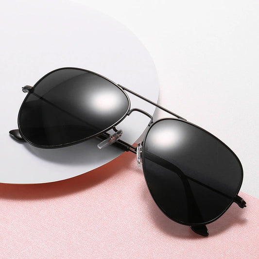 Vintage Black Sunglasses Woman Man Classic Aviation Design Sun Glasses Female Fashion Brand Colorful Mirror Outdoor Driving