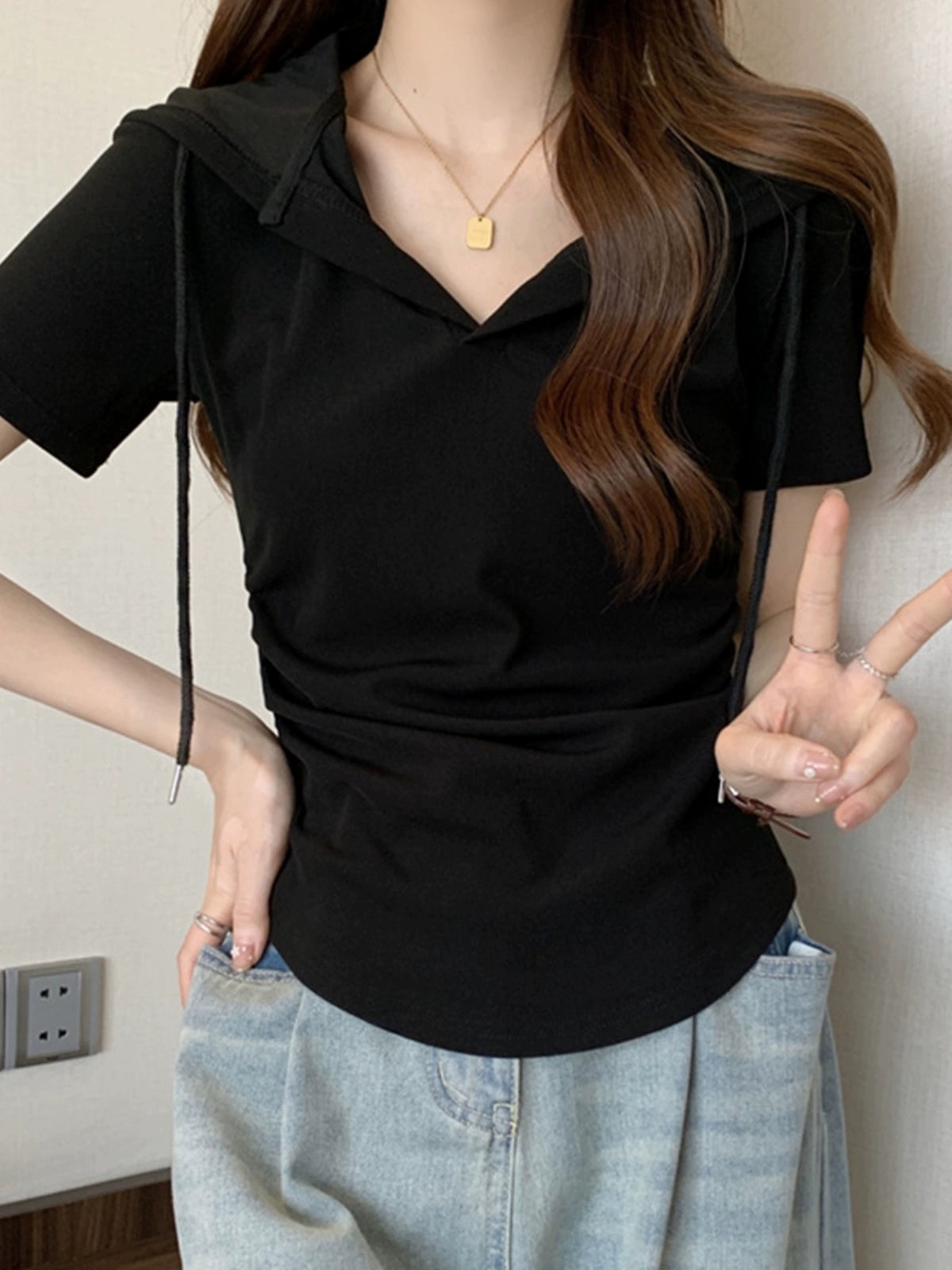 Women's Clothing Niche Design Slim Fit Short Sleeve T-shirt Top