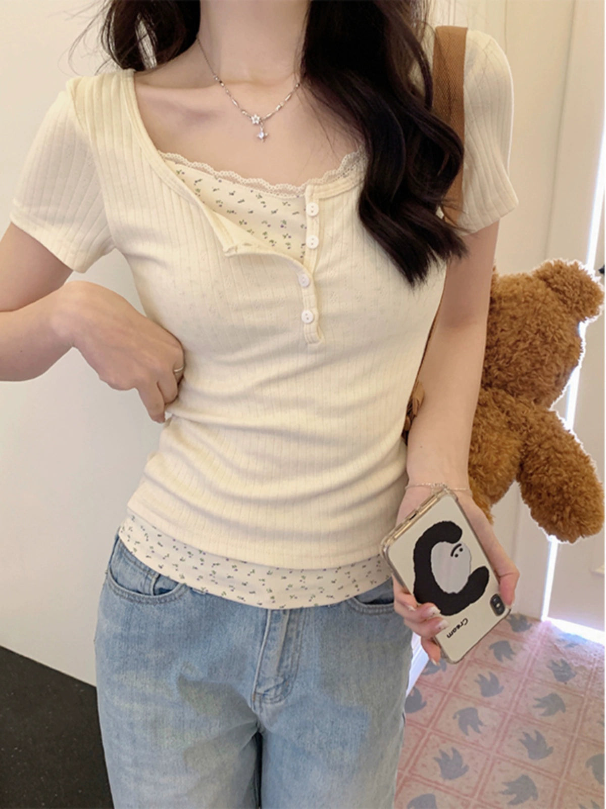 BM U-Neck Button Lace Lace Sweet and Spicy Short-Sleeved T-shirt