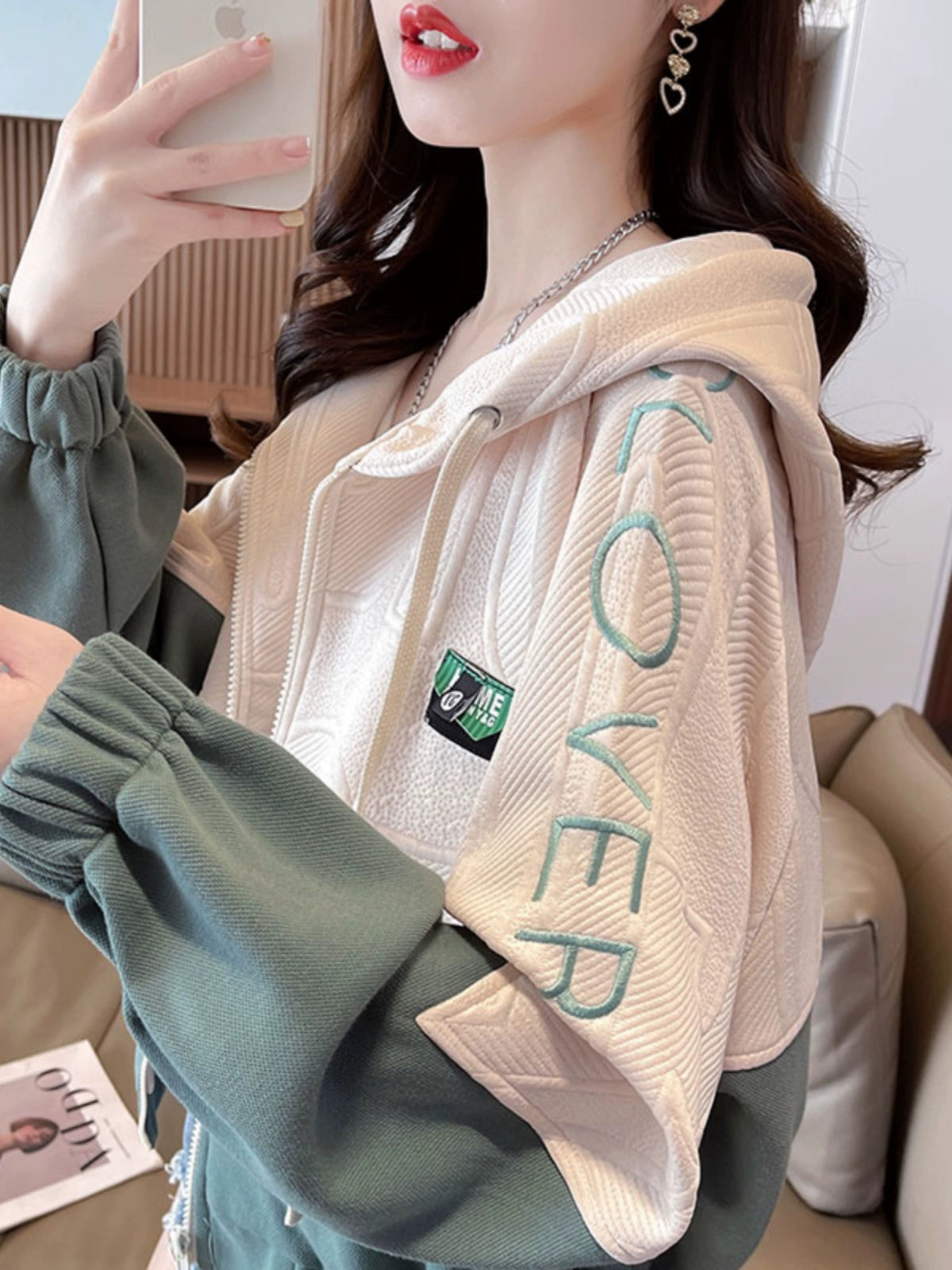 Hooded Color Contrast Spring and Autumn Leisure All-Matching Short Sweater